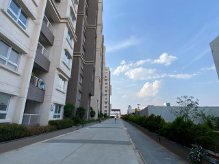 Limited Units Available Ready-to-Occupy Luxury Homes